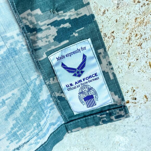 Genuine US Air Force Camo Utility Jacket Shacket - Women's Size 6R - Picture 11 of 11